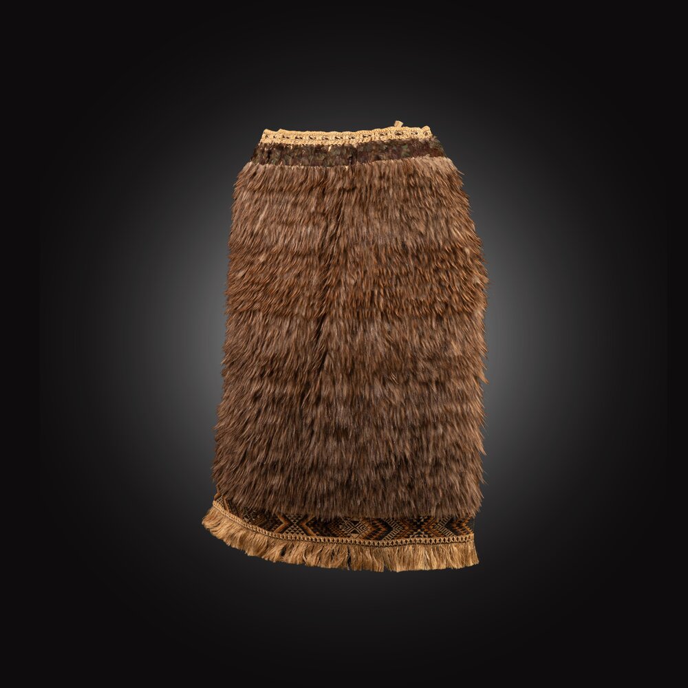 Kahukiwi (Kiwi feather cloak)