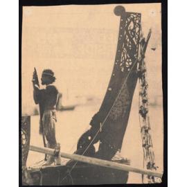 Man on Te Kei of Tinana waka