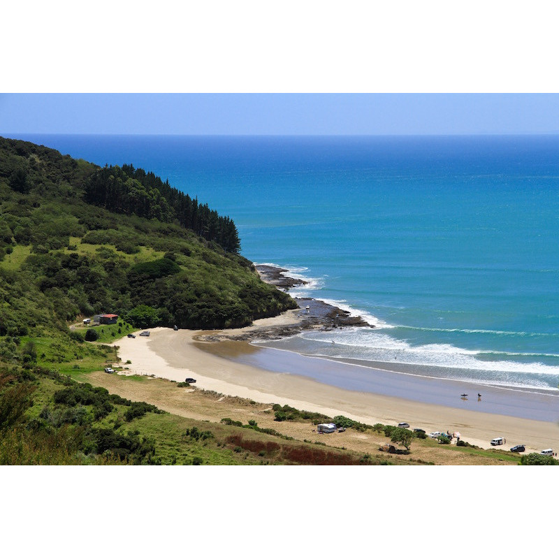 Te Kohanga (Shipwreak Bay)